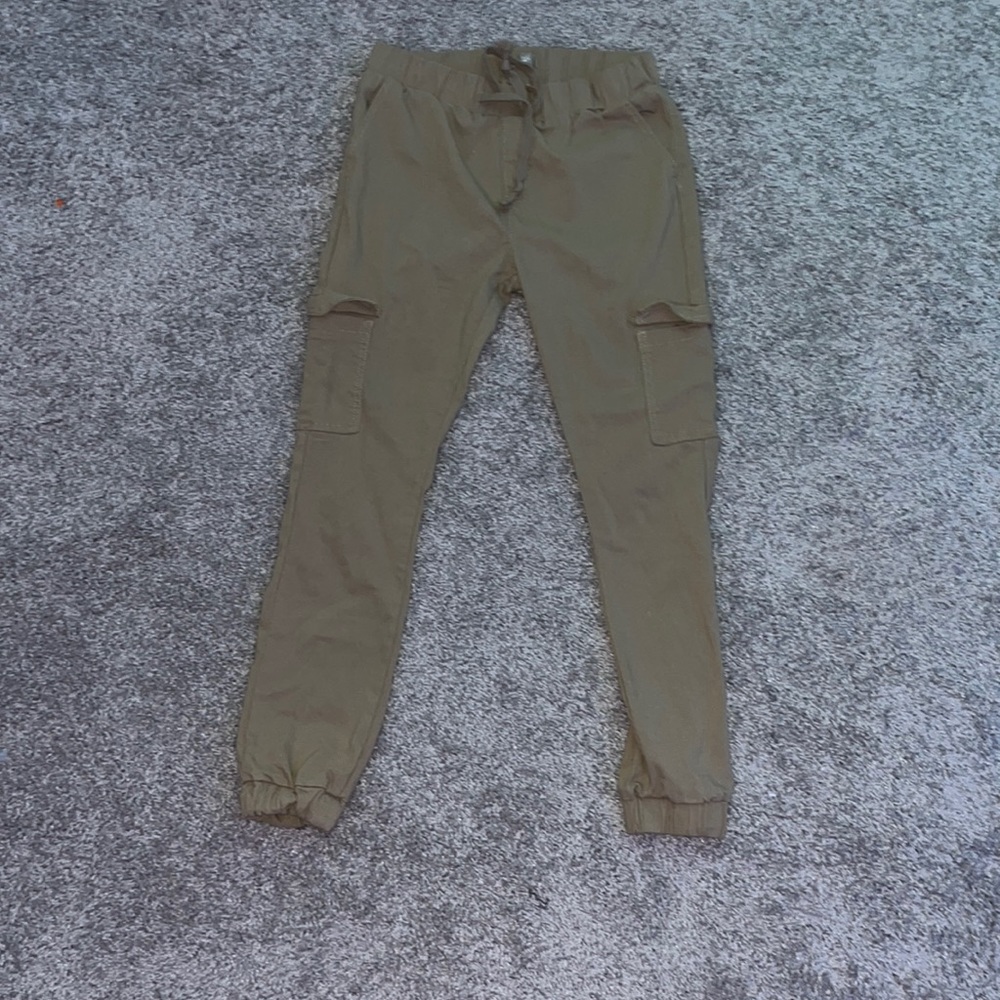 tan cargo pants